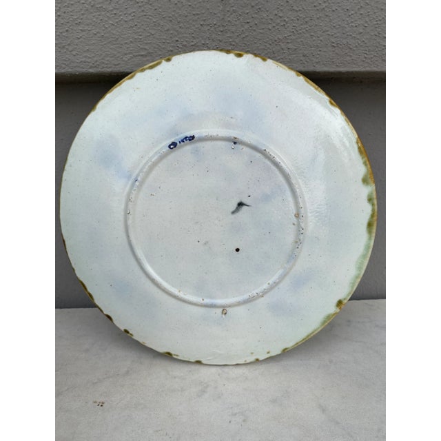 19th Century French Majolica Plate For Sale - Image 4 of 4