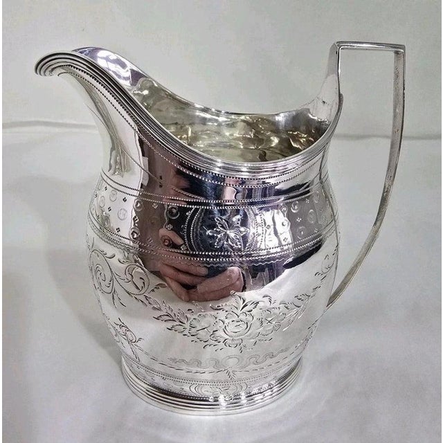 Antique George III Sterling Silver Cream Jug from Godbehere, Wigan & Boult, 1801 For Sale - Image 3 of 18