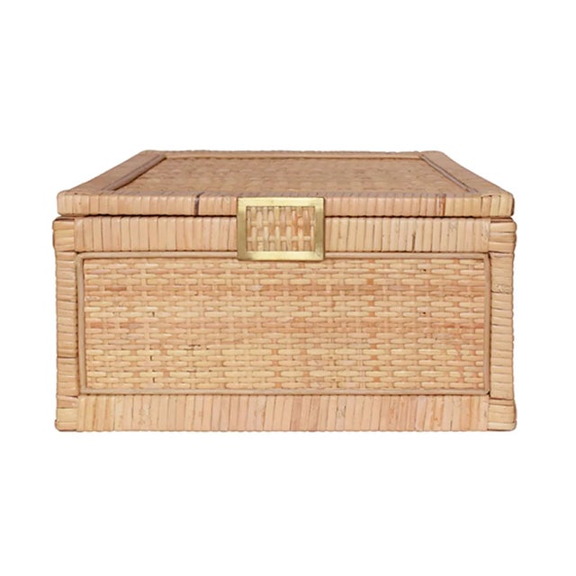 2020s Matthew Izzo Home - Bruno Rattan & Brass Decorative Box - Large For Sale - Image 5 of 5