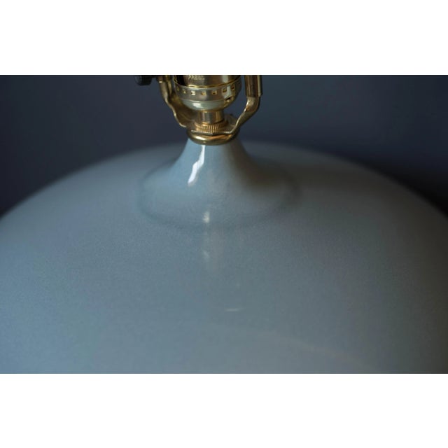 1960s Pair of Sculptural Mid-Century Modern Round Gray Ceramic Table Lamps For Sale - Image 5 of 11