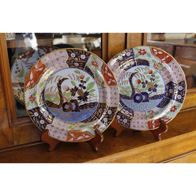 English Pair of Early Spode Imari “Rock and Tree” or “Money Tree” Pattern Plates For Sale - Image 3 of 14