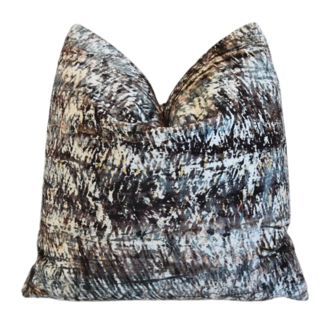 Mid-Century Modern Luxurious Abstract Modern Velvet Feather/Down Pillow For Sale - Image 3 of 7