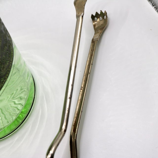 1930s Art Deco Green Uranium Glass Ice Bucket With Silver Overlay & Chrome Tongs - 2 Piece Set For Sale - Image 12 of 14