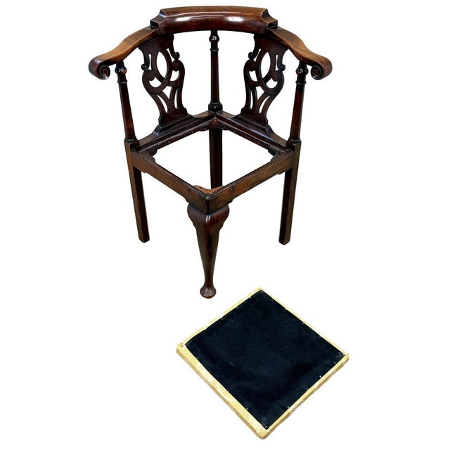 Wood Antique Georgian Walnut Corner Armchair, 1750 For Sale - Image 7 of 17