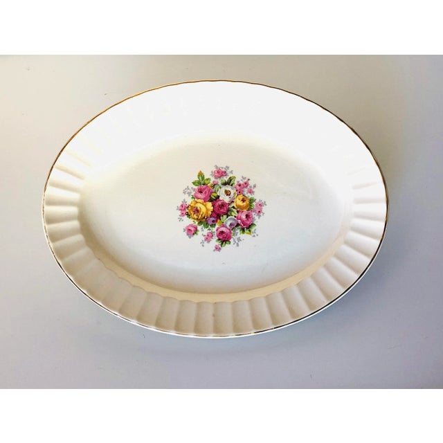 Vintage FloralLarge Oval Serving Platter 14"L X 10.5W X 1.5"H, Makers mark reads " Knowles , Made in USA" Very good...