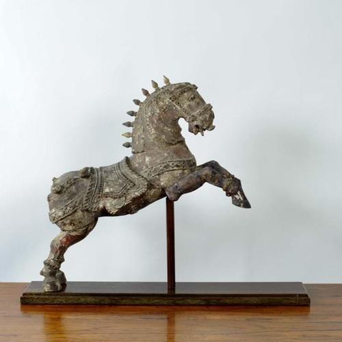 Indian Hindu Wooden Vahanna Horse, 1890s For Sale - Image 9 of 15