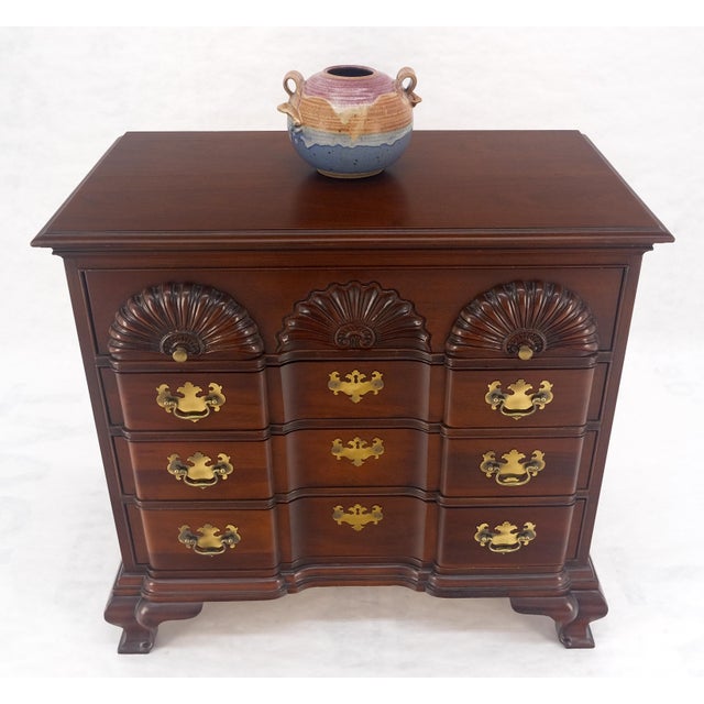 Chocolate Hickory Block Front Bracket Feet Chippendale 4 Drawers Bachelor Chest Dresser For Sale - Image 8 of 13
