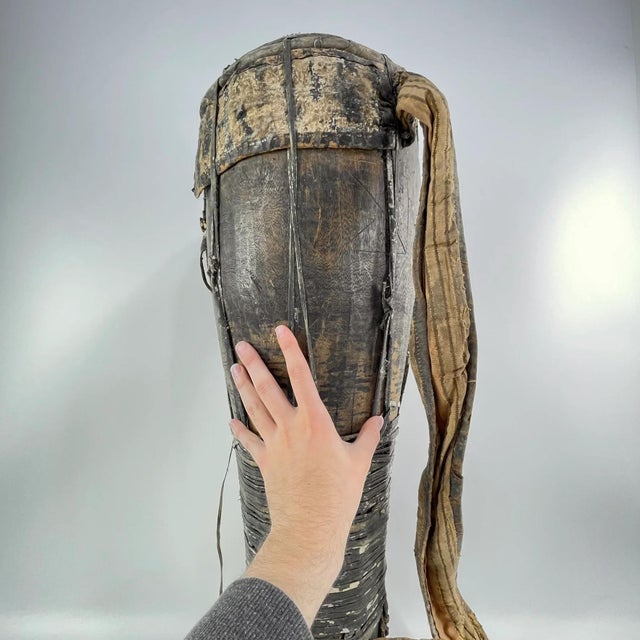 Early 20th Century Borana Oromo Tall Drum with Hide and Carry Strap Kenya For Sale - Image 4 of 11