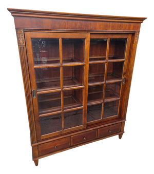 1990s Ethan Allen Townhouse Sliding Door China Cabinet Display Curio Bookcase Hutch