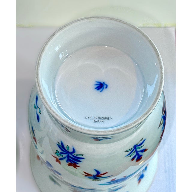 Ceramic 1940s Japanese Floral & Butterfly Vases (Occupied Japan) - A Pair For Sale - Image 7 of 9