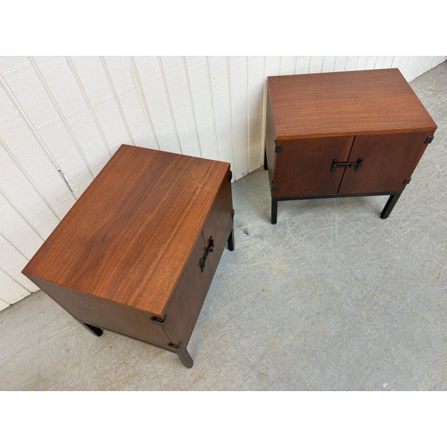 Directional Mid-Century Modern Directional for Milo Baughman Walnut Nightstands - Set of 2 For Sale - Image 4 of 10