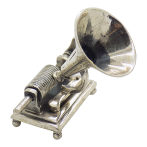 Vintage Italian Handmade Genuine Sterling Silver Hand-Crank Gramophone Figurine, Made in Arezzo (Tuscany) by Medusa-Oro Silversmith