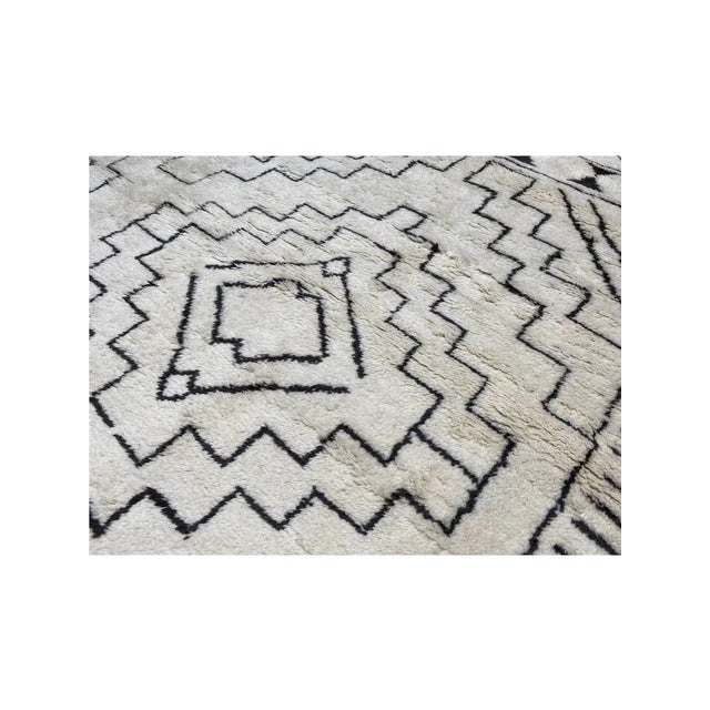 Handwoven Moroccan Area Rug 9x12 For Sale In Dallas - Image 6 of 12