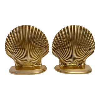 Vintage Brass Clam Shell Seashell Bookends - A Pair For Sale