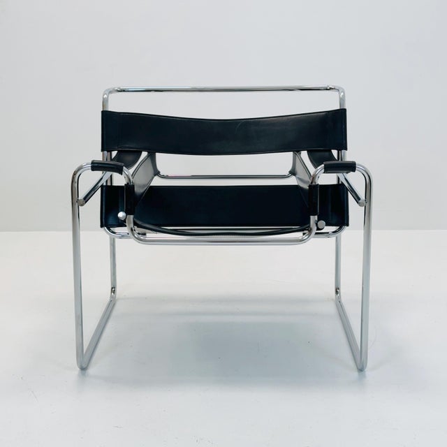 Marcel Breuer Italian Leather B3 Lounge Chair by Marcel Breuer for Fasem, 1980s For Sale - Image 4 of 11