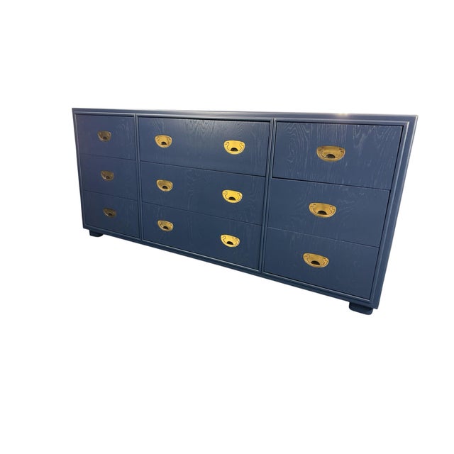1960s Drexel Campaign Dresser Refinished in Navy For Sale In Philadelphia - Image 6 of 12