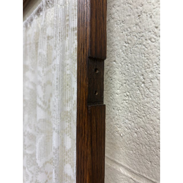 This is a gorgeous set of three vintage, possibly antique, room divider panels with white floral lace. No hinges to...