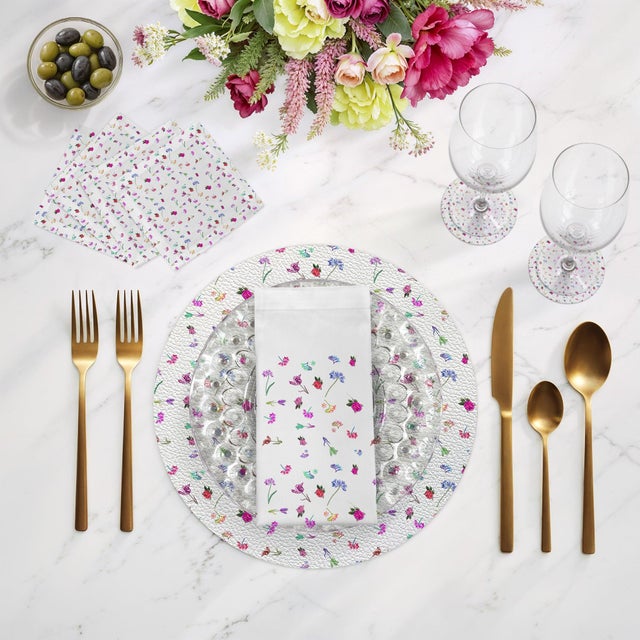 2020s Pistils Tossed Cotton Sateen Dinner Napkins, Set of 4 For Sale - Image 5 of 6