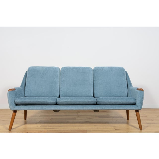 Mid-Century Modern Mid-Century Sofa, Denmark, 1960s For Sale - Image 3 of 15
