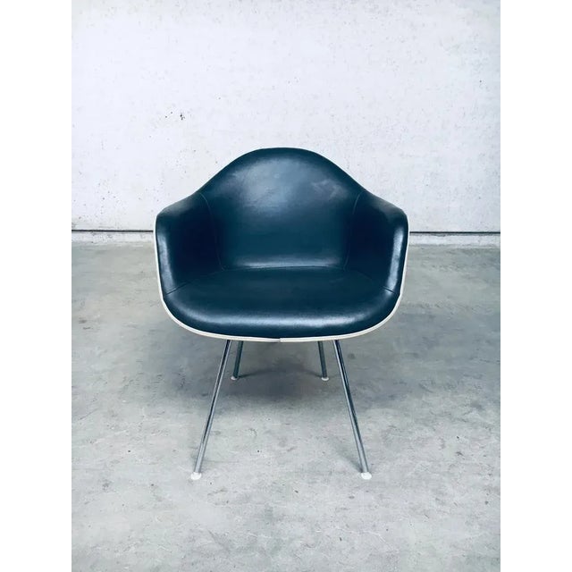 Mid-Century Black Leather Dax Armchair by Charles & Ray Eames for Herman Miller, 1960s For Sale - Image 17 of 17