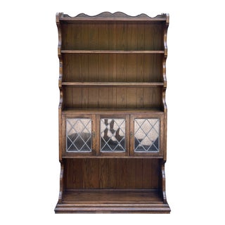 Vintage Ethan Allen Royal Charter Collection Jacobean Oak Library Bookcase (16-8005) For Sale