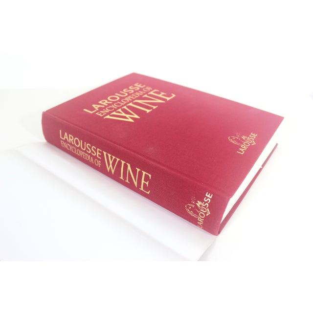 2000 - 2009 2001 Larousse Encyclopedia of Wine Hard Cover Book For Sale - Image 5 of 13