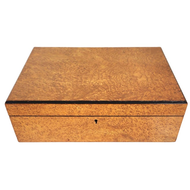 American 19th C Burled Walnut & Bird's Eye Maple Campaign Flip Top Lap Desk For Sale - Image 4 of 17