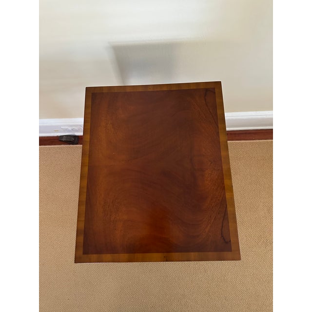 Hepplewhite 18th Century Maitland - Smith Light Mahogany Occasional Table From George Hepplewhite Collection For Sale - Image 3 of 5