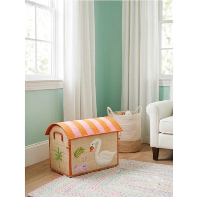 Vintage Madagascar Woven Raffia Domed Toy Box Trunk With Swan Appliqué For Sale - Image 9 of 12