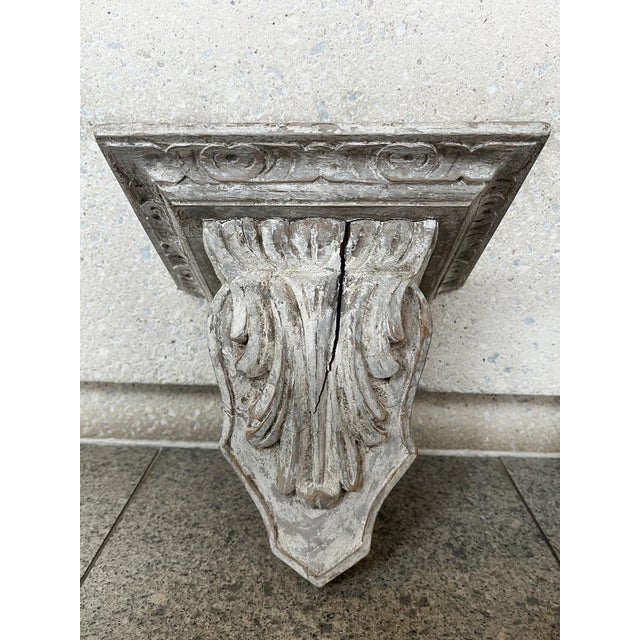 Early 20th Century Antique White Painted Wood Wall Brackets - A Pair For Sale - Image 5 of 12