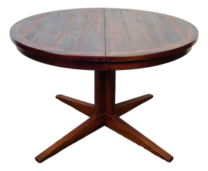 Scandinavian Walnut Round Extendable Dining Table, 1960s
