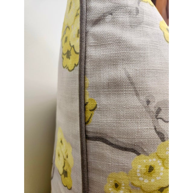 Transitional Set of Two Osborne & Little “Japonerie” Pillows For Sale - Image 3 of 3