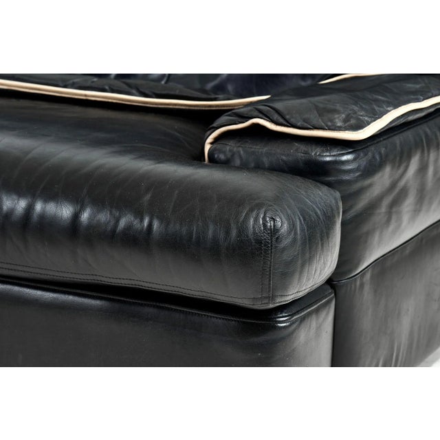 Pair Guido Faleschini Black Leather Lounge Chairs, Italy 1970 For Sale In Chicago - Image 6 of 12