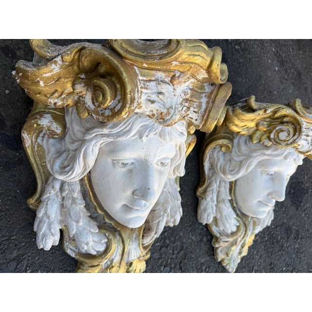 French Pair of Early 20th Century French Neoclassical Wall Ornaments For Sale - Image 3 of 7
