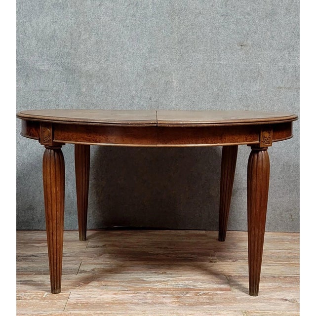 1920s Art Deco Extendable Table in Stained Oak and Burl Wood, 1925 For Sale - Image 5 of 5