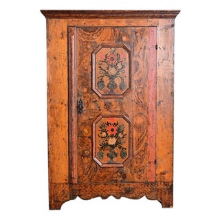 Italian 18th Century Painted Wardrobe For Sale