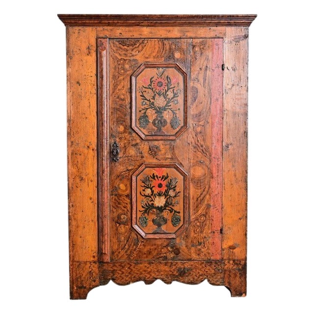 Italian 18th Century Painted Wardrobe For Sale