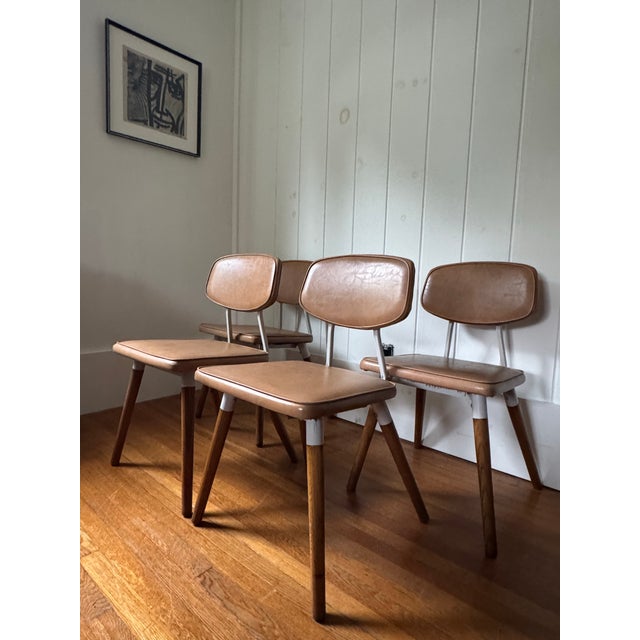 1950 Raymond Loewy for Hill Rom Chairs Set of 4 For Sale - Image 10 of 11