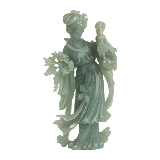 Vintage Chinese Jadeite Carving of a Standing Lady For Sale - Image 5 of 5