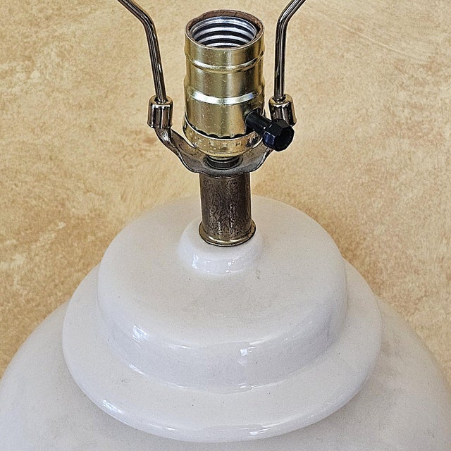 Cream Vintage American Ivory Glazed Ceramic Table Lamp With Brass Base and Embossed Bell Shade For Sale - Image 8 of 18