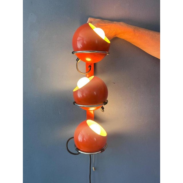 Mid-Century Modern Space Age Eyeball Wall Lamp For Sale - Image 4 of 13