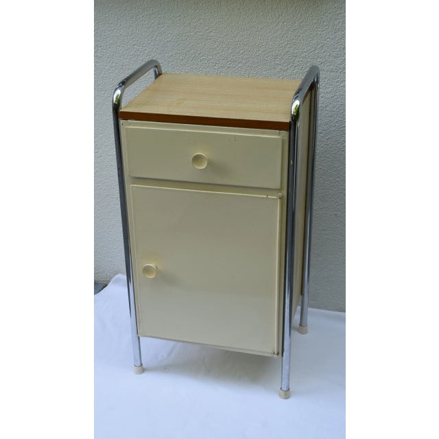 Metal Small Bauhaus Doctor's Cabinet For Sale - Image 7 of 7