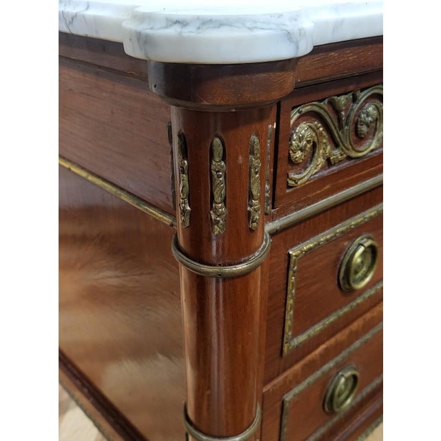 Pair Vintage Empire Directoire French Style Bronze & Marble Top Bed End Commodes For Sale - Image 13 of 18
