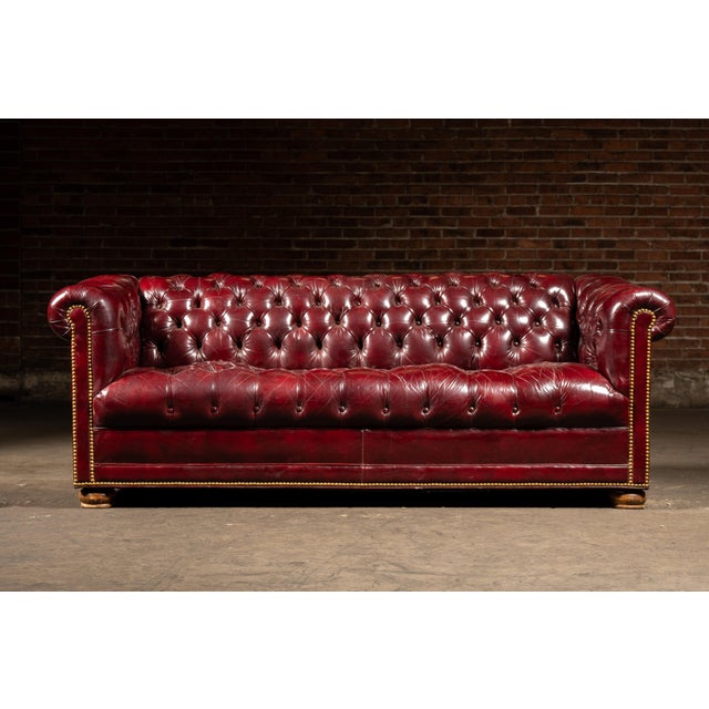 Mid 20th Century Tufted Leather Chesterfield Sofa in Burgundy For Sale - Image 4 of 10