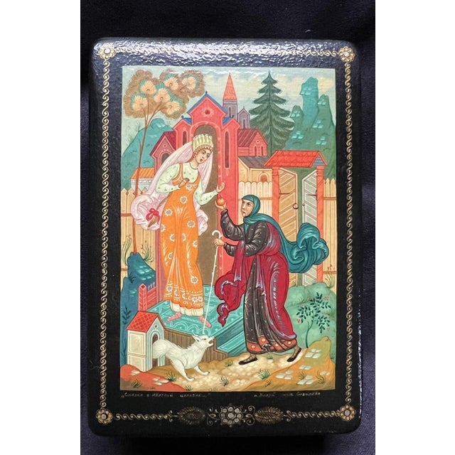 1940s Lacquered Box Snow-White Fairy Tale, Signed For Sale - Image 5 of 15