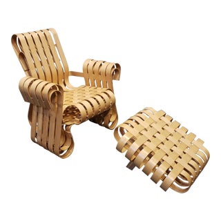 Power Play Chair and Ottoman by Frank Gehry for Knoll For Sale
