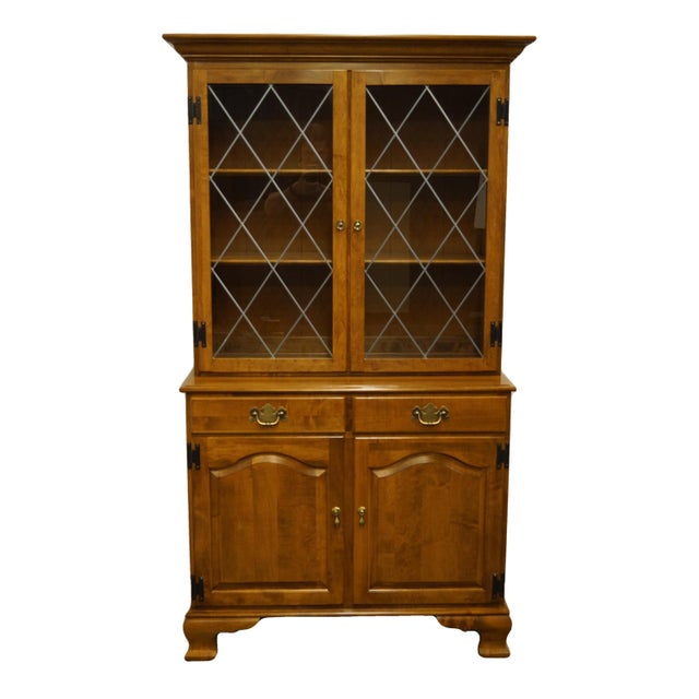 Ethan Allen Heirloom Nutmeg Maple 41" Buffet W. China Hutch 10