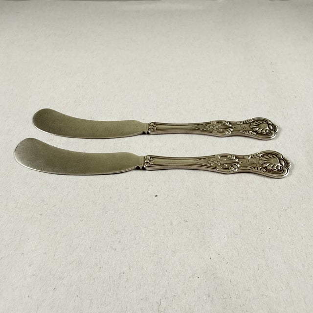 Antique J.E.Caldwell Kings Pattern Sterling Silver Spreaders, Set of Two For Sale In Philadelphia - Image 6 of 9
