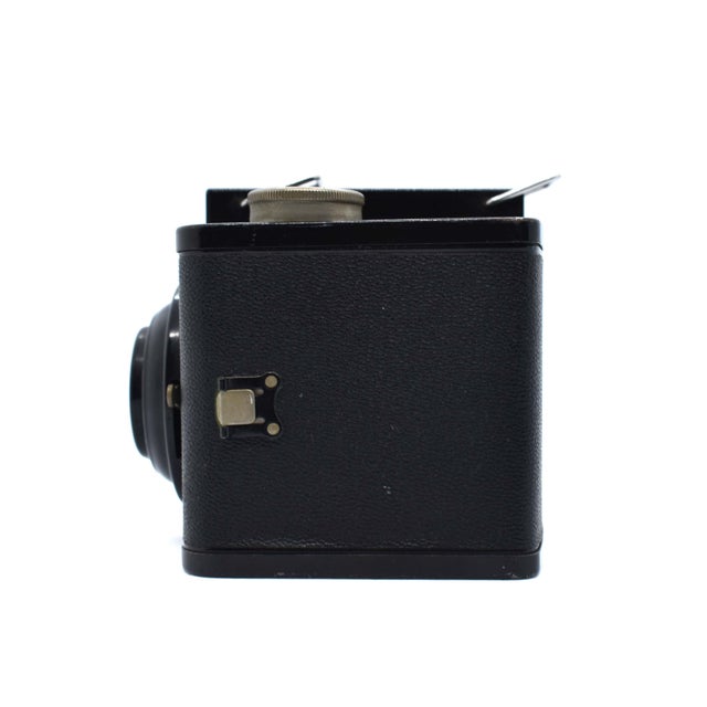 Early 20th Century Early 20th Century Kodak Six-20 Brownie Special Box Camera For Sale - Image 5 of 10