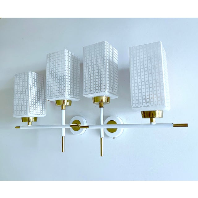 Mid-Century Modern French Glass Sconces, 1960s, Set of 2 For Sale - Image 10 of 18